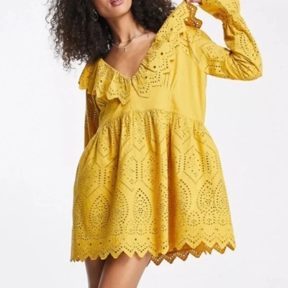 NWT  broderie ruffle neck chuck on dress in yellow - Picture 2 of 8